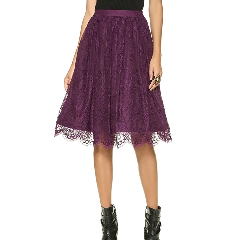 Alice + Olivia Perkins Pouf Purple Lace Skirt